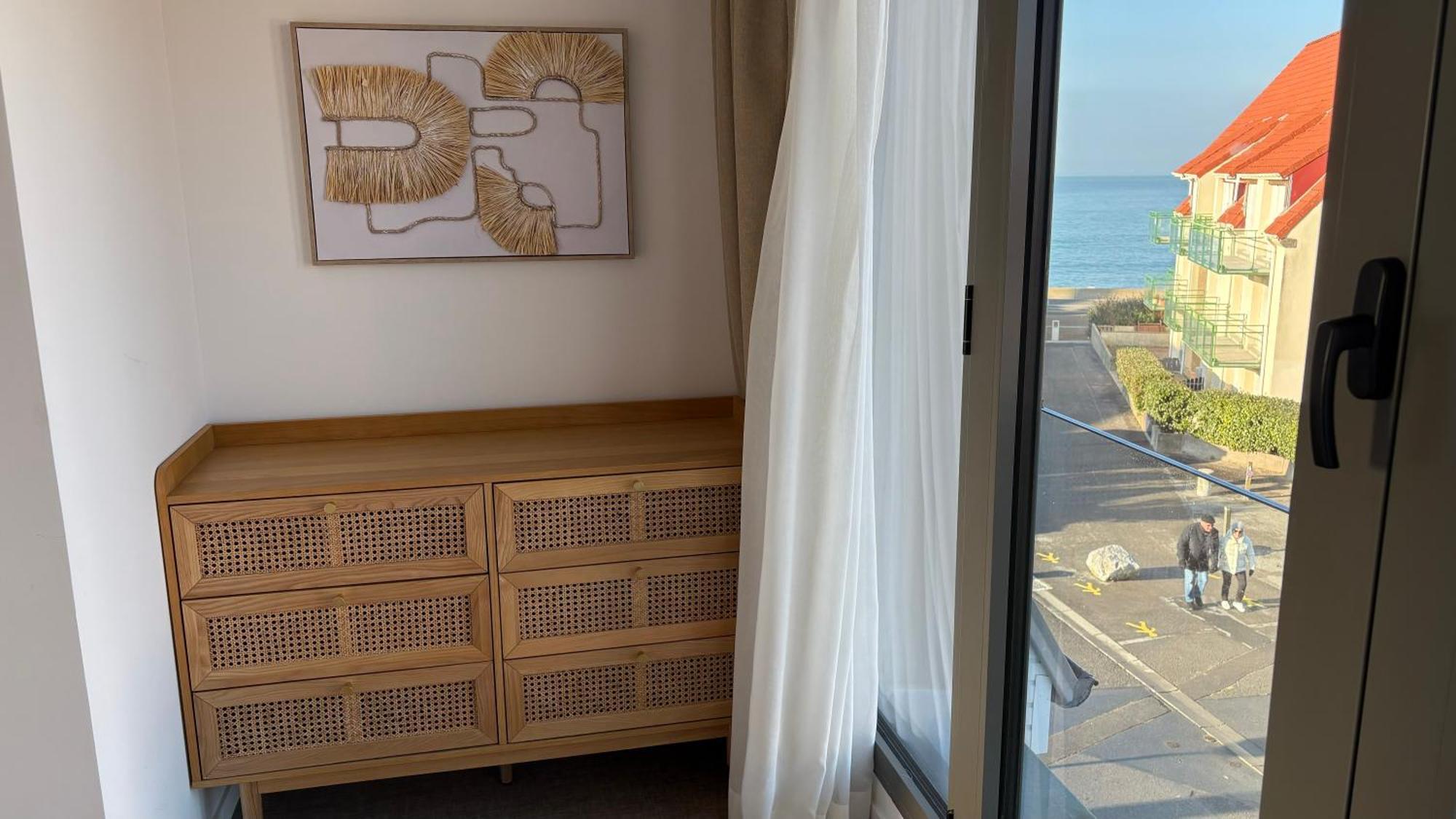 Logis- Hotel De La Baie De Wissant & Appartements Dış mekan fotoğraf