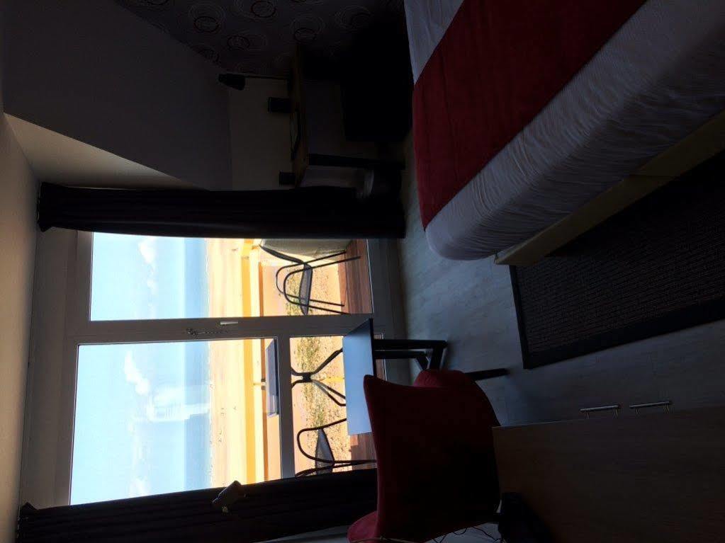Logis- Hotel De La Baie De Wissant & Appartements Dış mekan fotoğraf